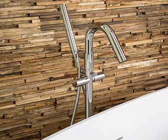 Maes: lesperienza di una casa elegante e di design Rivestimento bagno legno